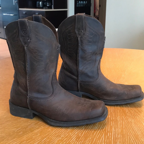 square toe roper boots